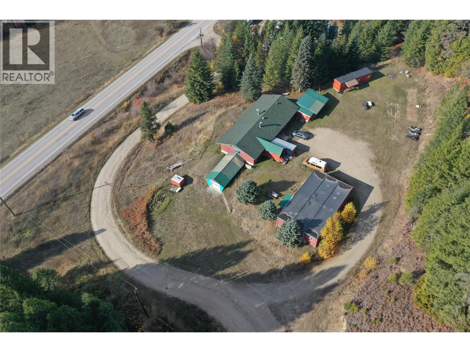 2276 6 Highway, Crescent Valley, British Columbia  V0G 1H0 - Photo 6 - 10367552