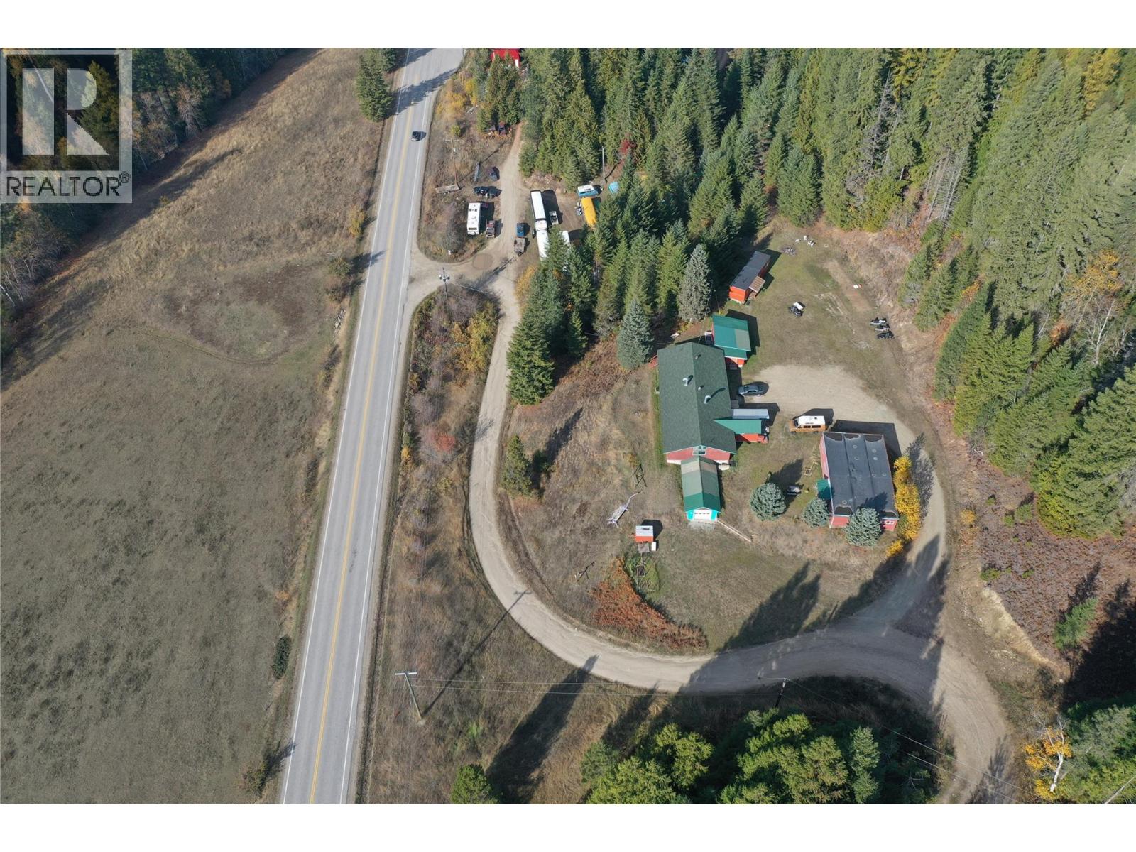 2276 6 Highway, Crescent Valley, British Columbia  V0G 1H0 - Photo 7 - 10367552