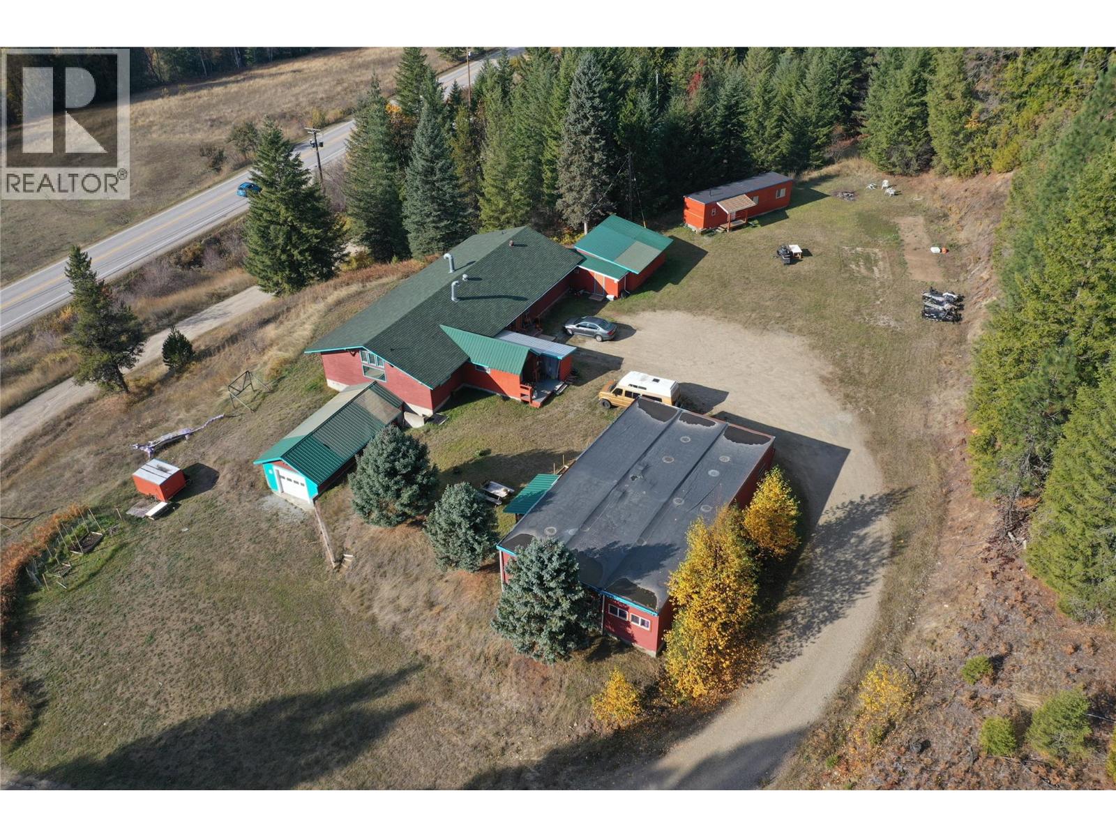 2276 6 Highway, Crescent Valley, British Columbia  V0G 1H0 - Photo 14 - 10367527