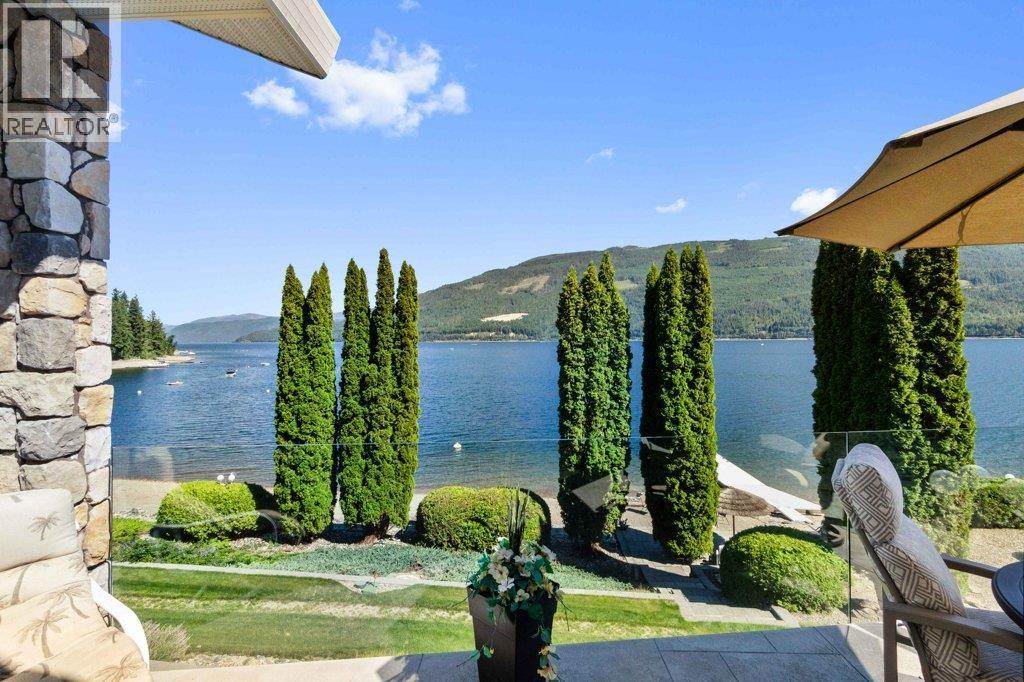 4842 Sunnybrae Canoe Point Road, Tappen, British Columbia  V0E 2X1 - Photo 14 - 10368782