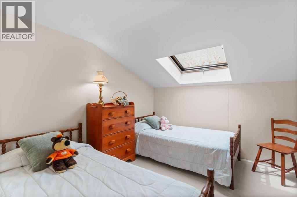 4842 Sunnybrae Canoe Point Road, Tappen, British Columbia  V0E 2X1 - Photo 39 - 10368782