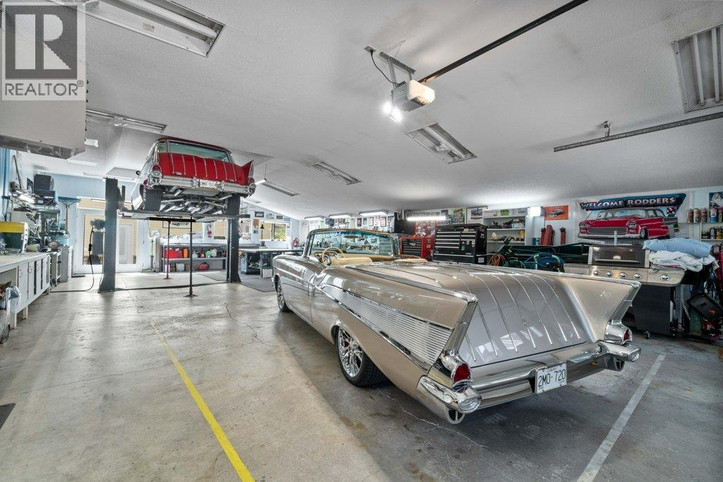 4842 Sunnybrae Canoe Point Road, Tappen, British Columbia  V0E 2X1 - Photo 68 - 10368782