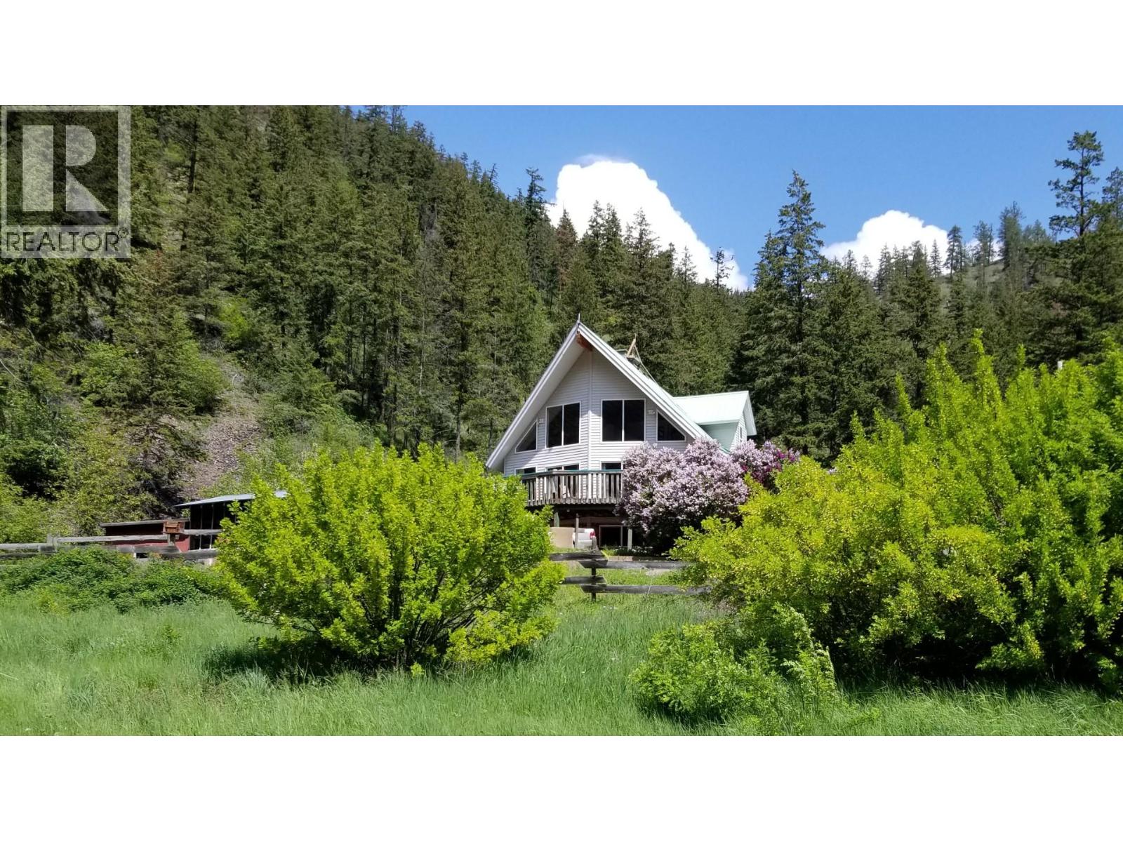 1618 White Lake Road, Kaleden, British Columbia  V0X 1N6 - Photo 1 - 10368751