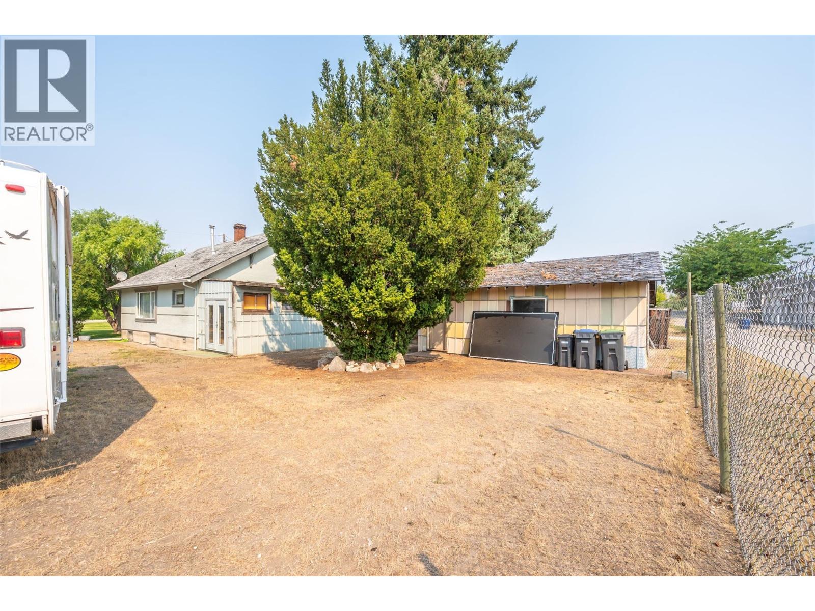 6487 Badger Street, Oliver, British Columbia  V0H 1T3 - Photo 26 - 10368781