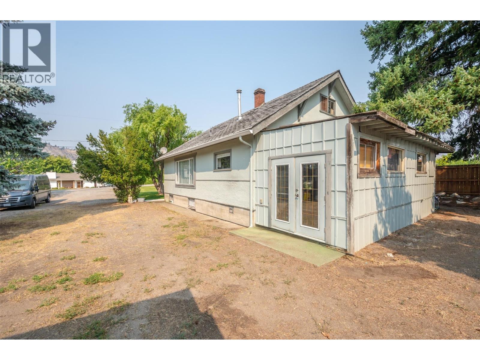 6487 Badger Street, Oliver, British Columbia  V0H 1T3 - Photo 30 - 10368781