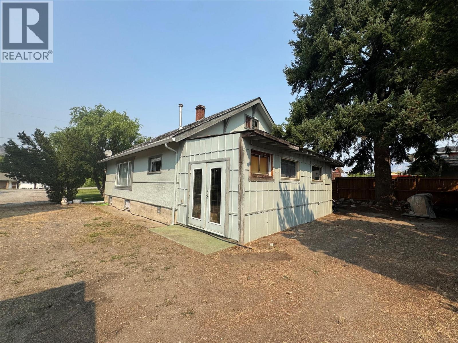 6487 Badger Street, Oliver, British Columbia  V0H 1T3 - Photo 36 - 10368781