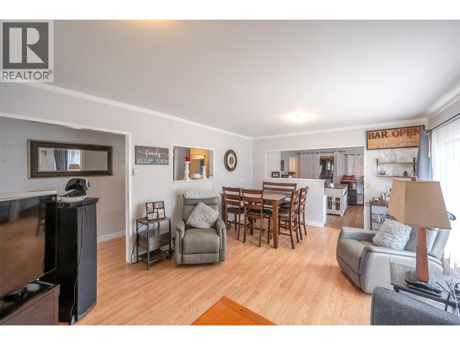 6487 Badger Street, Oliver, British Columbia  V0H 1T3 - Photo 39 - 10368781