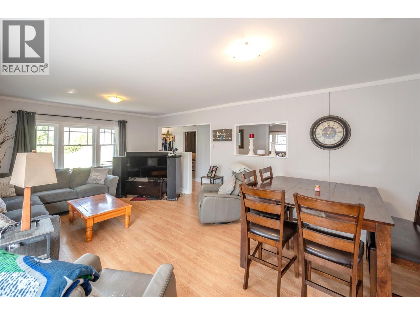 6487 Badger Street, Oliver, British Columbia  V0H 1T3 - Photo 42 - 10368781