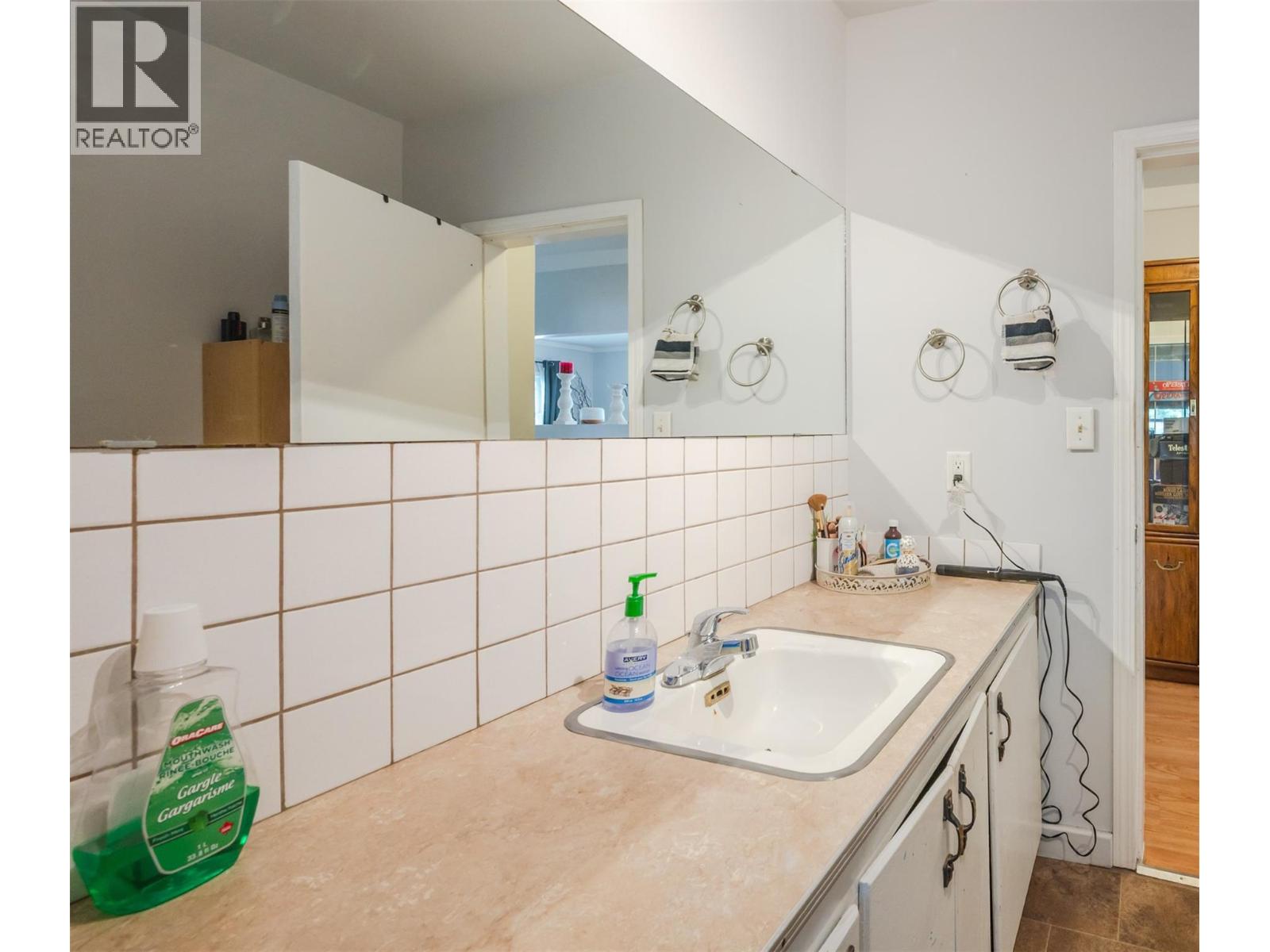 6487 Badger Street, Oliver, British Columbia  V0H 1T3 - Photo 52 - 10368781