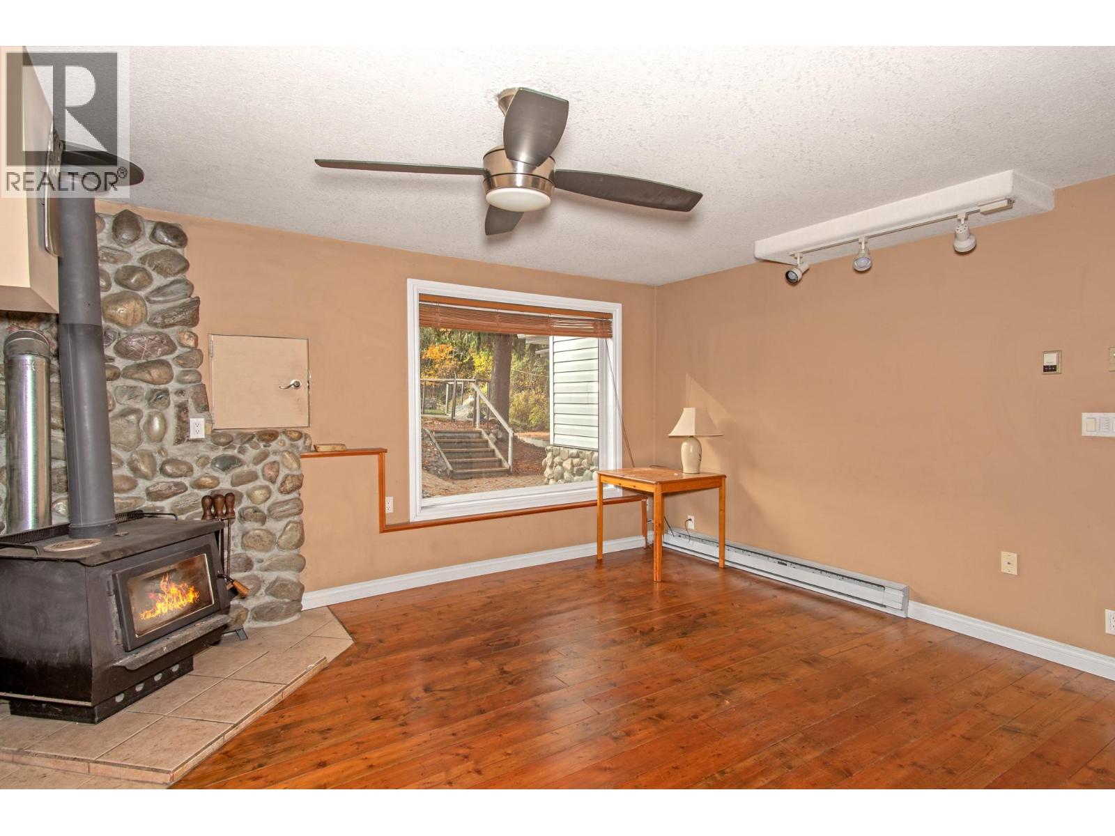 3650 Phillips Road, Creston, British Columbia  V0B 1G2 - Photo 7 - 10367489