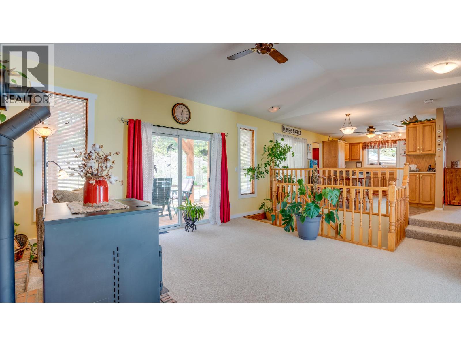 4851 Lansdowne Road, Spallumcheen, British Columbia  V4Y 0V1 - Photo 15 - 10368830