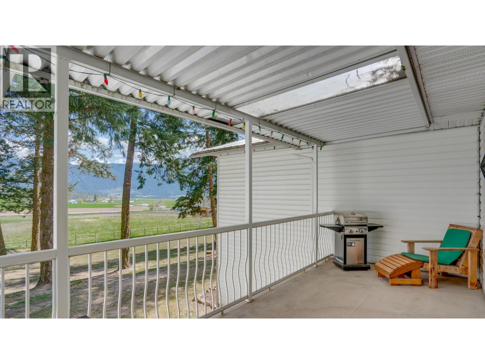 4851 Lansdowne Road, Spallumcheen, British Columbia  V4Y 0V1 - Photo 39 - 10368830