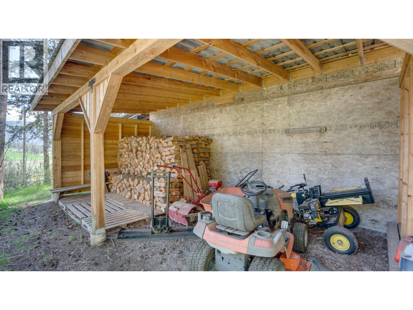 4851 Lansdowne Road, Spallumcheen, British Columbia  V4Y 0V1 - Photo 42 - 10368830