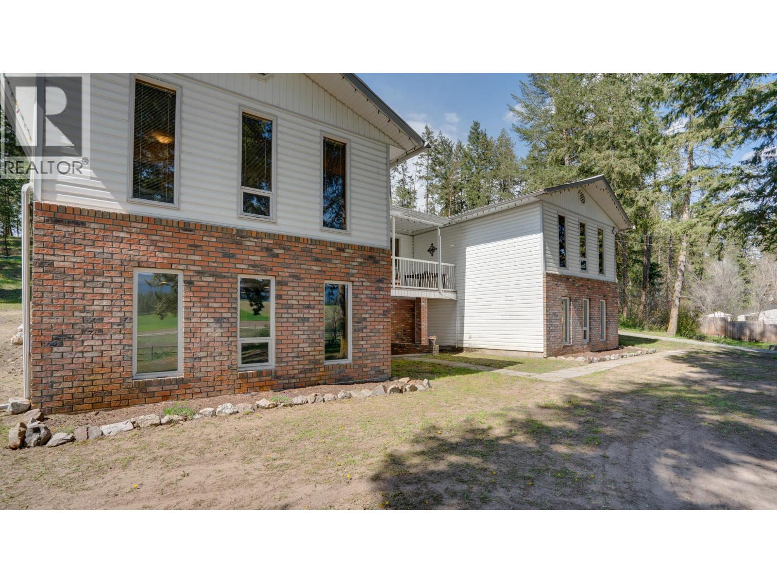 4851 Lansdowne Road, Spallumcheen, British Columbia  V4Y 0V1 - Photo 46 - 10368830