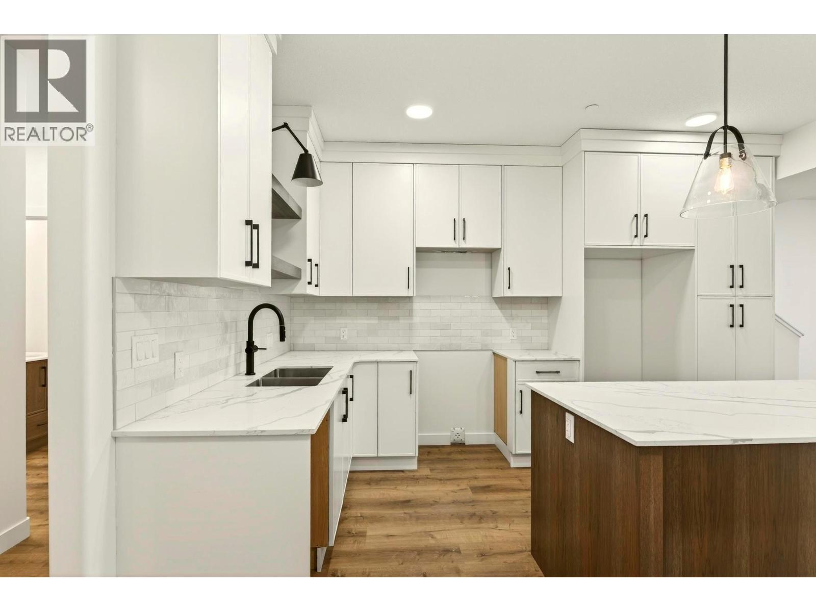 1444 Granite Drive Unit# 4, Golden, British Columbia  V0A 1H0 - Photo 61 - 10368815