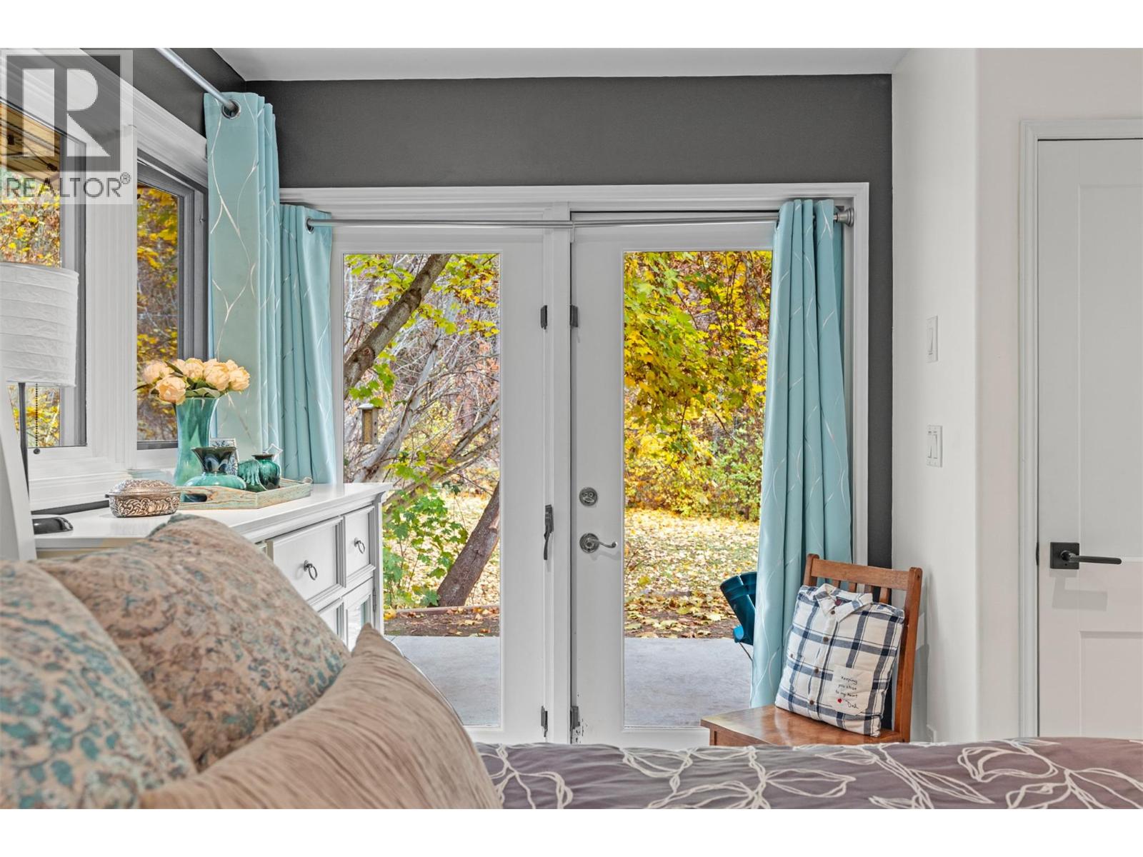 5615 East Vernon Road, Vernon, British Columbia  V1B 3K1 - Photo 32 - 10367649