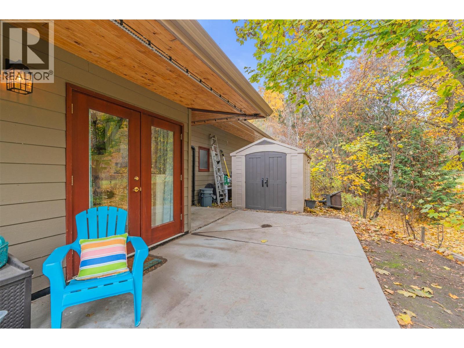 5615 East Vernon Road, Vernon, British Columbia  V1B 3K1 - Photo 37 - 10367649