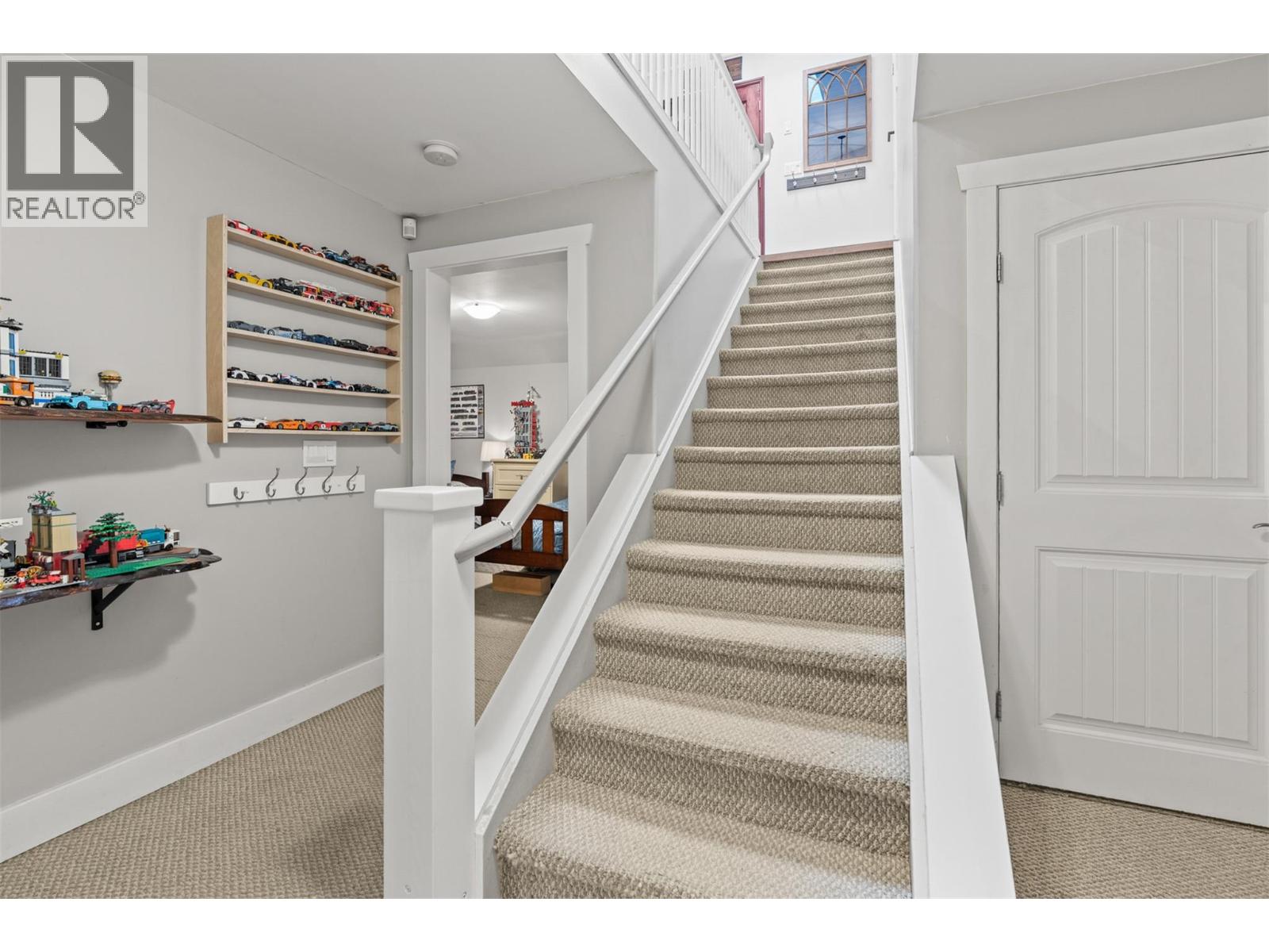 5615 East Vernon Road, Vernon, British Columbia  V1B 3K1 - Photo 42 - 10367649