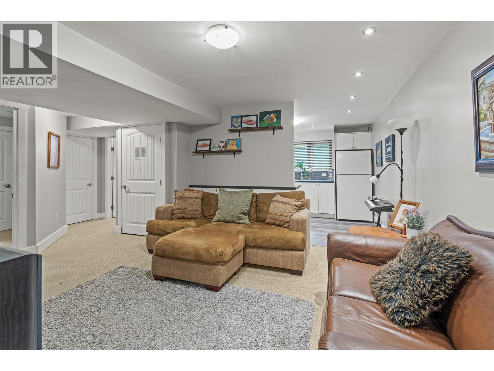 5615 East Vernon Road, Vernon, British Columbia  V1B 3K1 - Photo 54 - 10367649