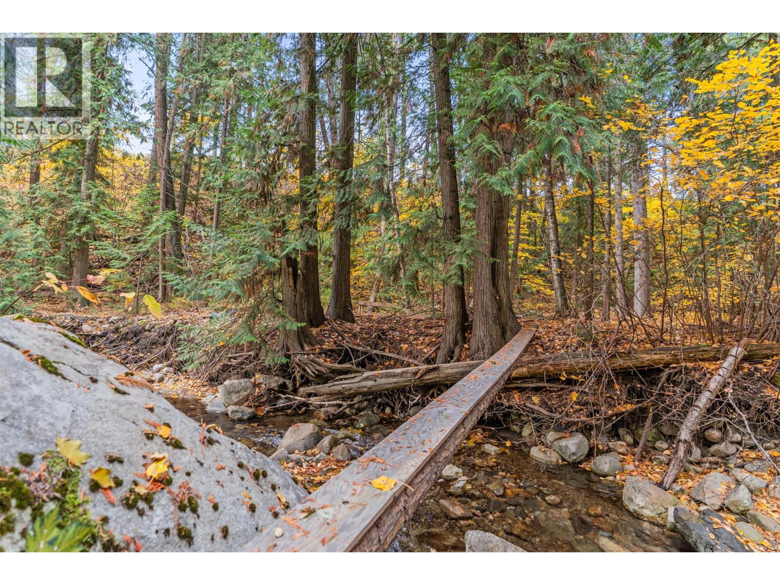 5615 East Vernon Road, Vernon, British Columbia  V1B 3K1 - Photo 65 - 10367649