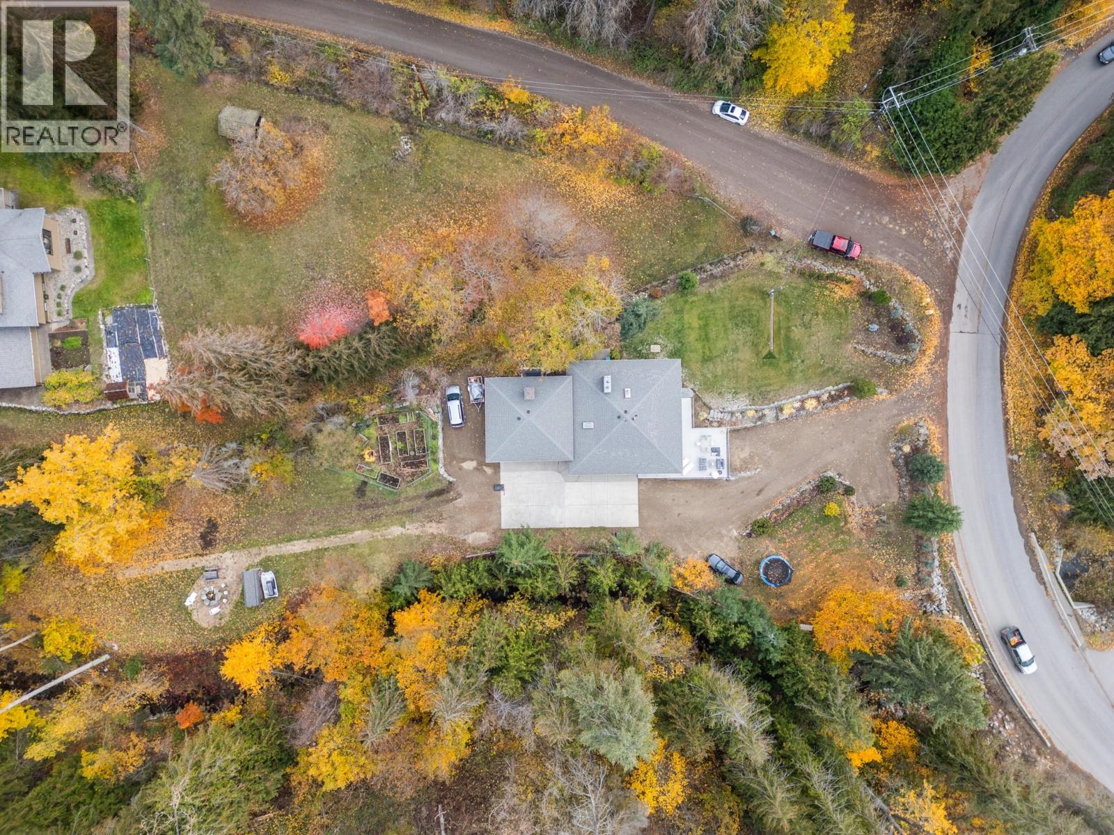 5615 East Vernon Road, Vernon, British Columbia  V1B 3K1 - Photo 69 - 10367649