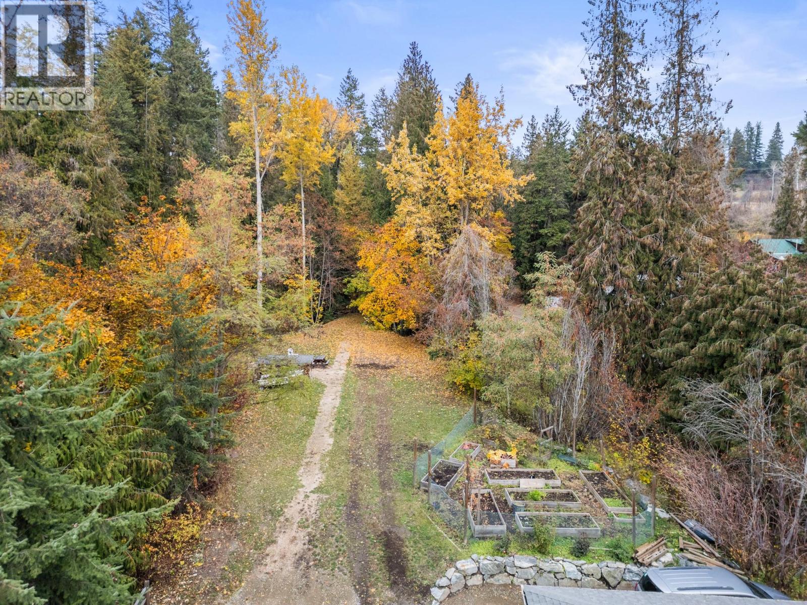 5615 East Vernon Road, Vernon, British Columbia  V1B 3K1 - Photo 77 - 10367649