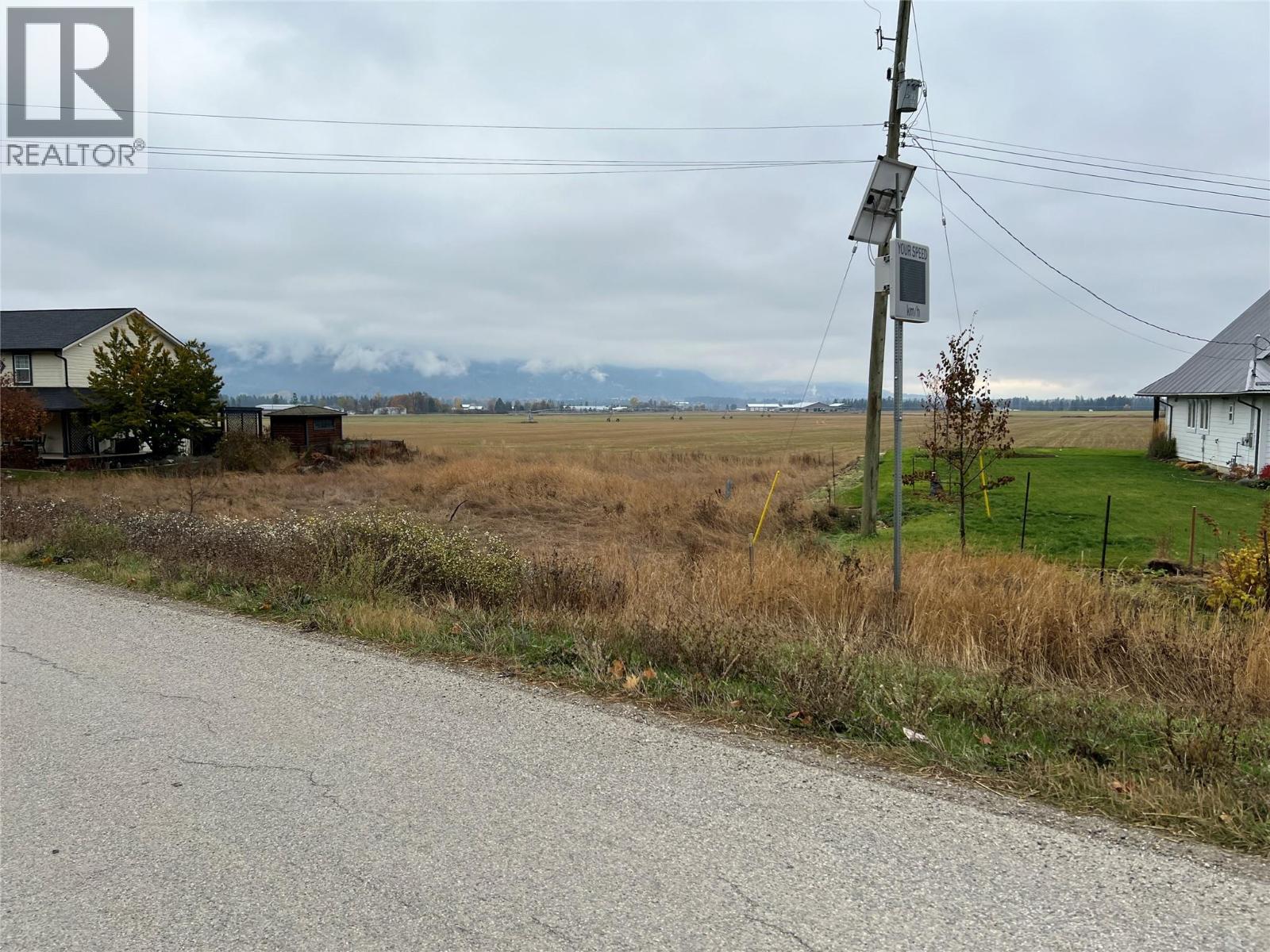 4575 Lansdowne Road, Spallumcheen, British Columbia  V4Y 0V4 - Photo 13 - 10368801