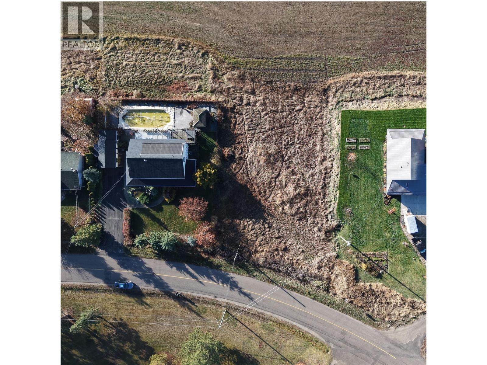 4575 Lansdowne Road, Spallumcheen, British Columbia  V4Y 0V4 - Photo 14 - 10368801