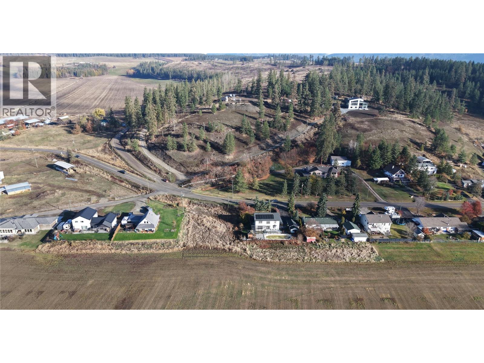 4575 Lansdowne Road, Spallumcheen, British Columbia  V4Y 0V4 - Photo 15 - 10368801