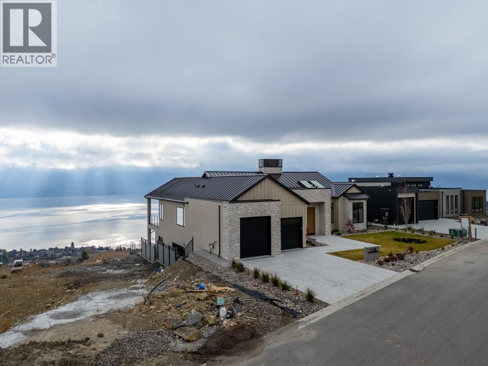 1359 Vineyard Drive, West Kelowna, British Columbia  V4T 3J1 - Photo 77 - 10367476
