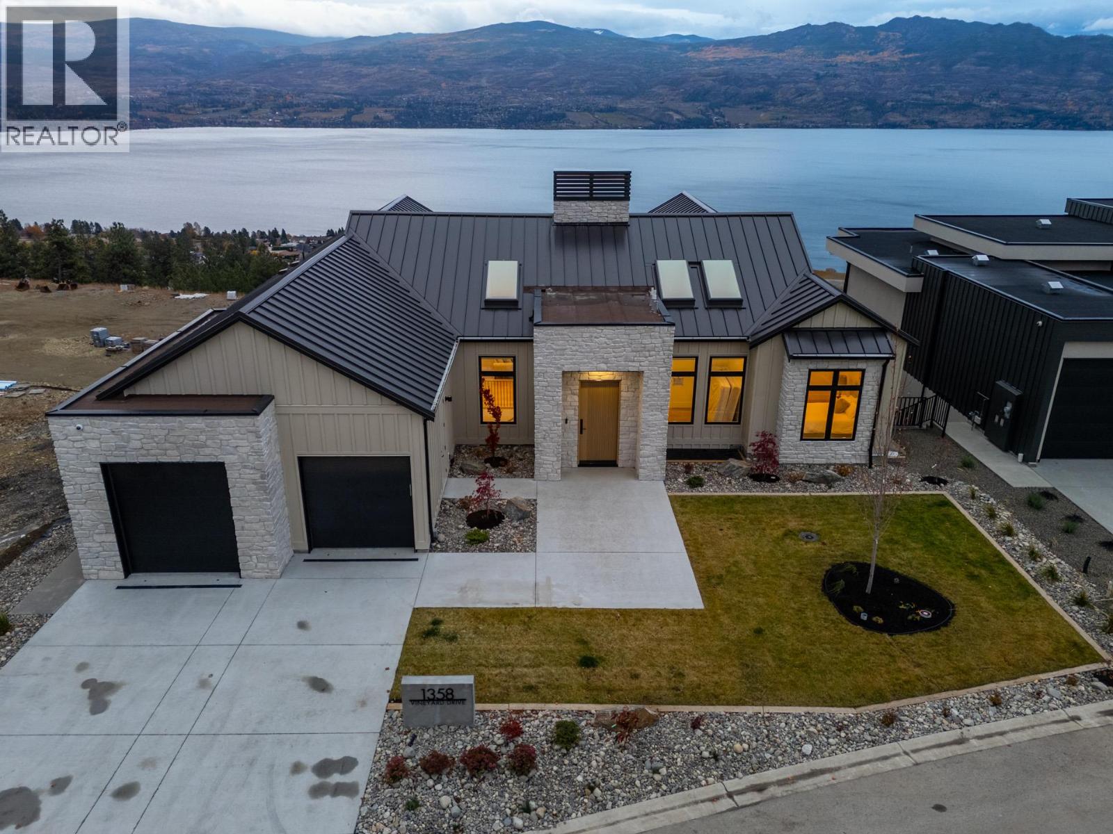 1359 Vineyard Drive, West Kelowna, British Columbia  V4T 3J1 - Photo 79 - 10367476