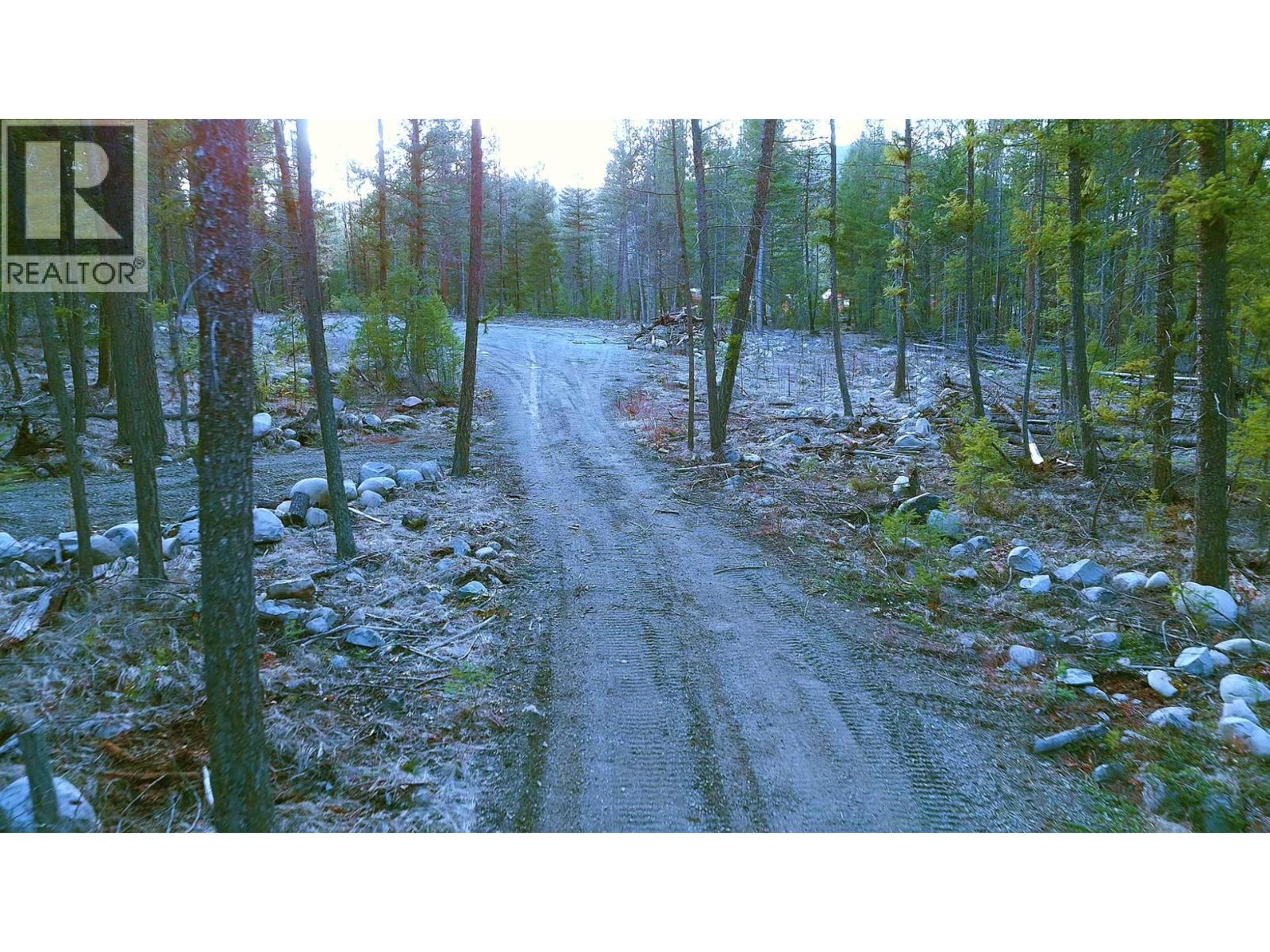 55 Beacon Road, Carmi, British Columbia  V0H 1A0 - Photo 11 - 10368831