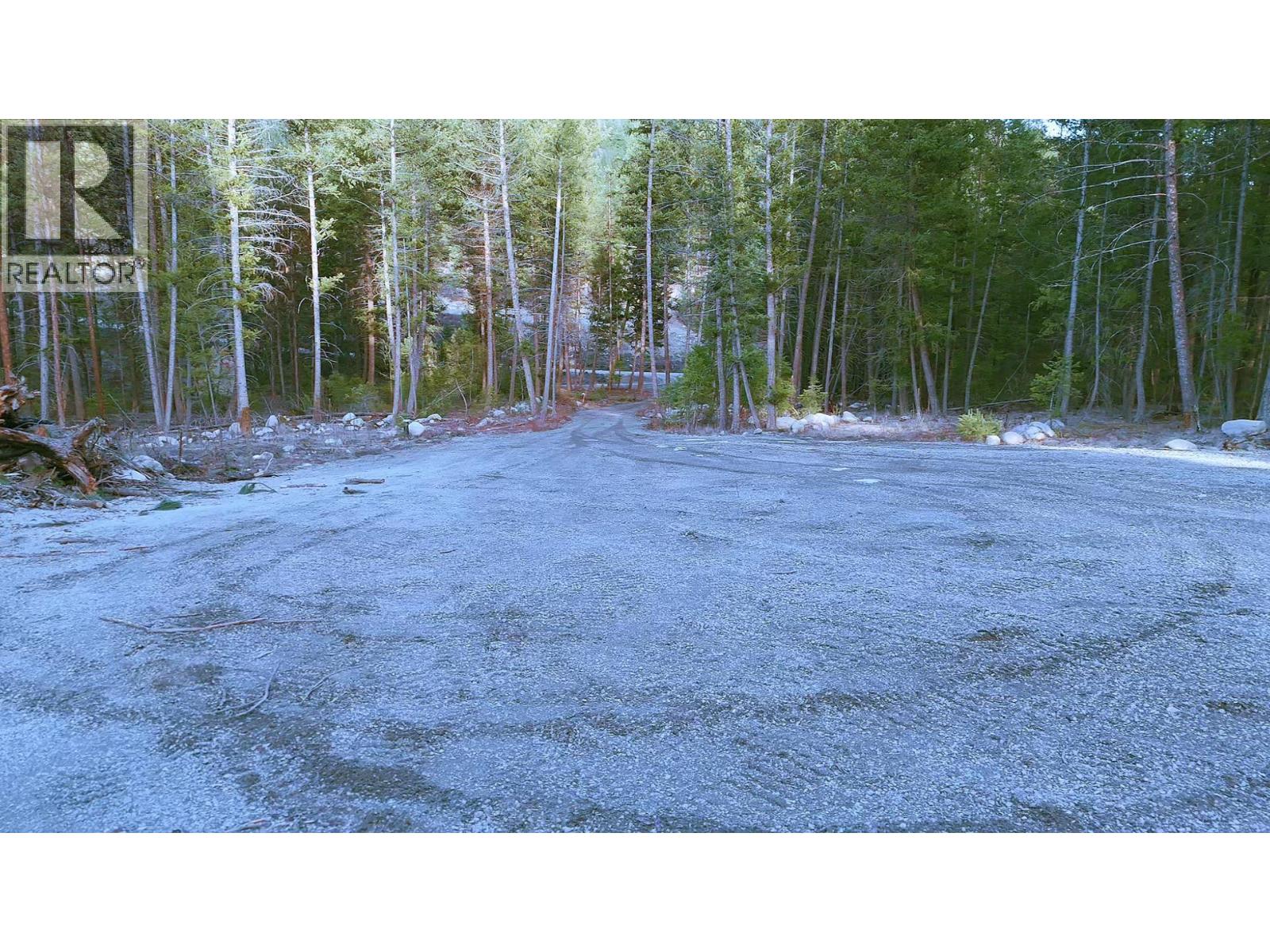 55 Beacon Road, Carmi, British Columbia  V0H 1A0 - Photo 14 - 10368831