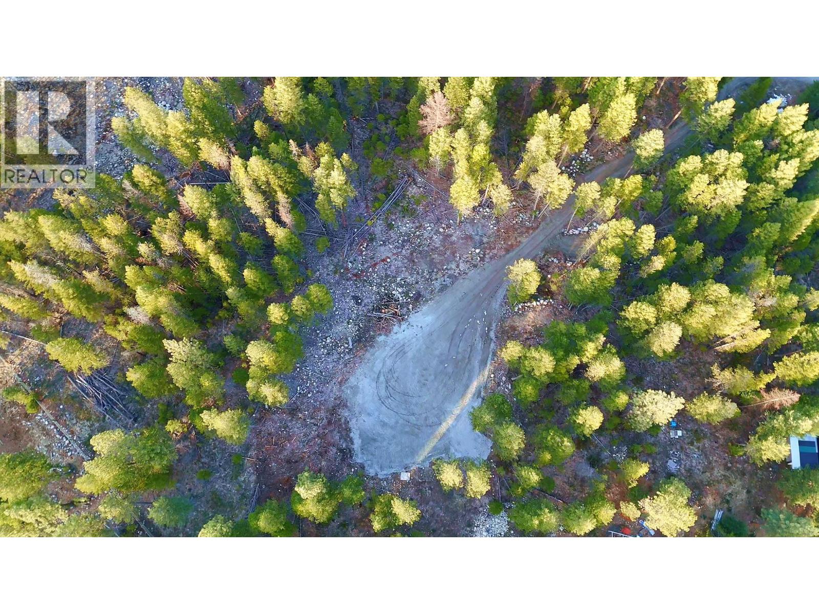 55 Beacon Road, Carmi, British Columbia  V0H 1A0 - Photo 2 - 10368831