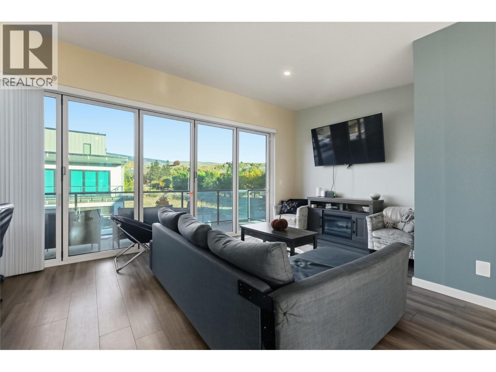 5995 Oliver Landing Crescent Unit# 4, Oliver, British Columbia  V0H 1T9 - Photo 4 - 10367594