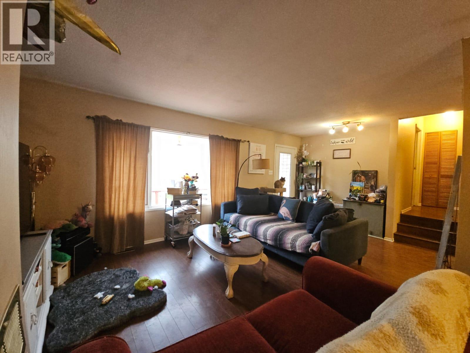 6327 Wildmare Sub, Chetwynd, British Columbia  V0C 1J0 - Photo 3 - 10368823