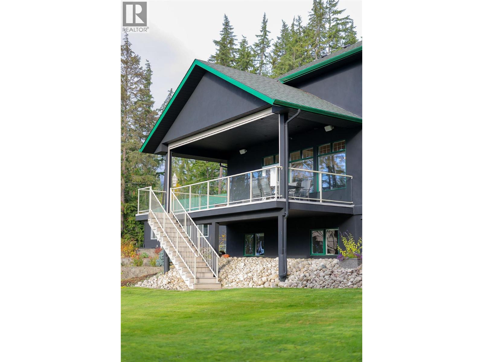 2600 Highway 23 N, Nakusp, British Columbia  V0G 1R0 - Photo 28 - 10367530
