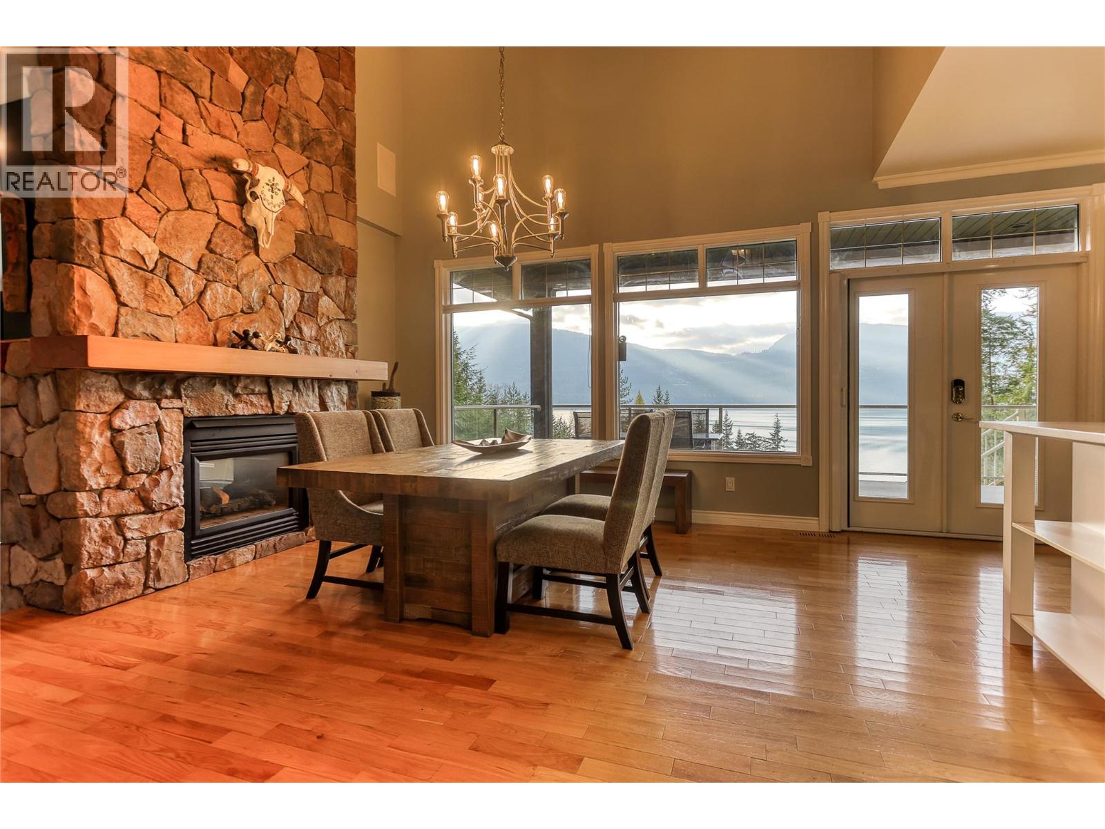 2600 Highway 23 N, Nakusp, British Columbia  V0G 1R0 - Photo 33 - 10367530