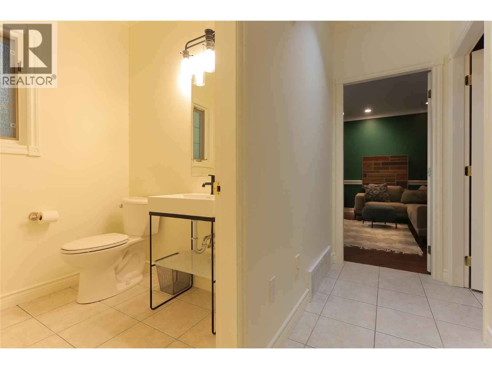 2600 Highway 23 N, Nakusp, British Columbia  V0G 1R0 - Photo 47 - 10367530