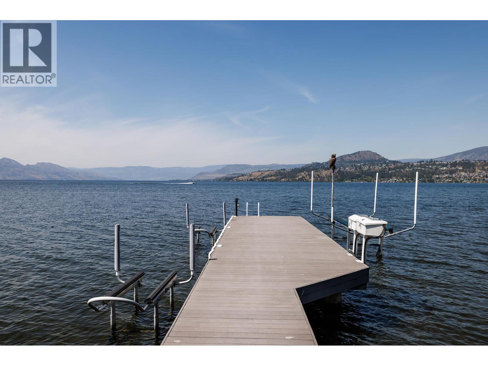 3264 Watt Road, Kelowna, British Columbia  V1W 3C8 - Photo 3 - 10368822