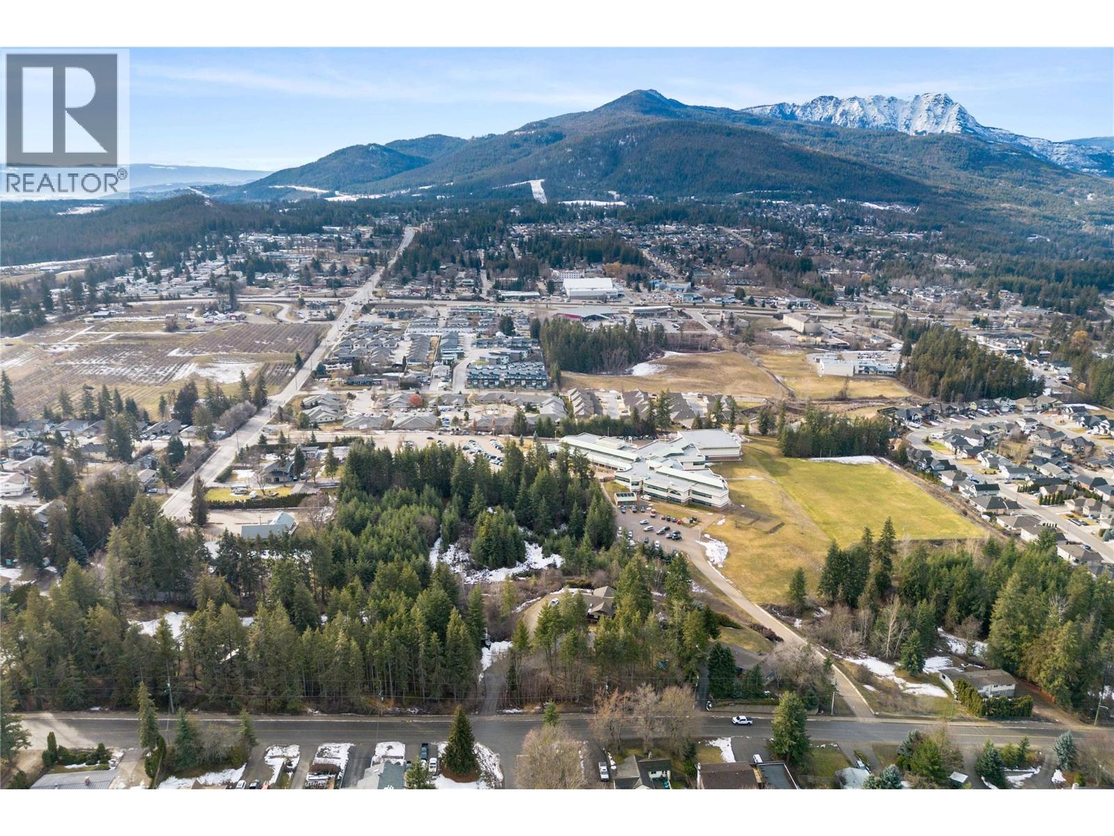 2800 20 Avenue Ne, Salmon Arm, British Columbia  V1E 4R5 - Photo 10 - 10368820