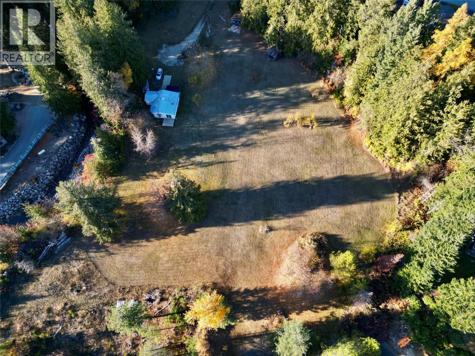 7096 Highway 3a Highway, Nelson, British Columbia  V1L 6R9 - Photo 10 - 10368780