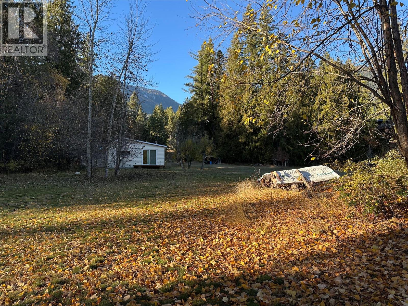 7096 Highway 3a Highway, Nelson, British Columbia  V1L 6R9 - Photo 22 - 10368780