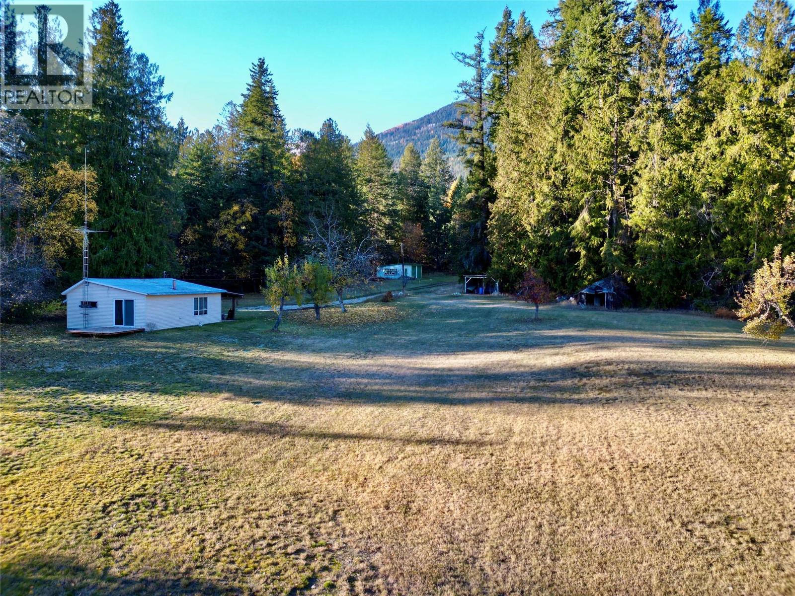 7096 Highway 3a Highway, Nelson, British Columbia  V1L 6R9 - Photo 39 - 10368780