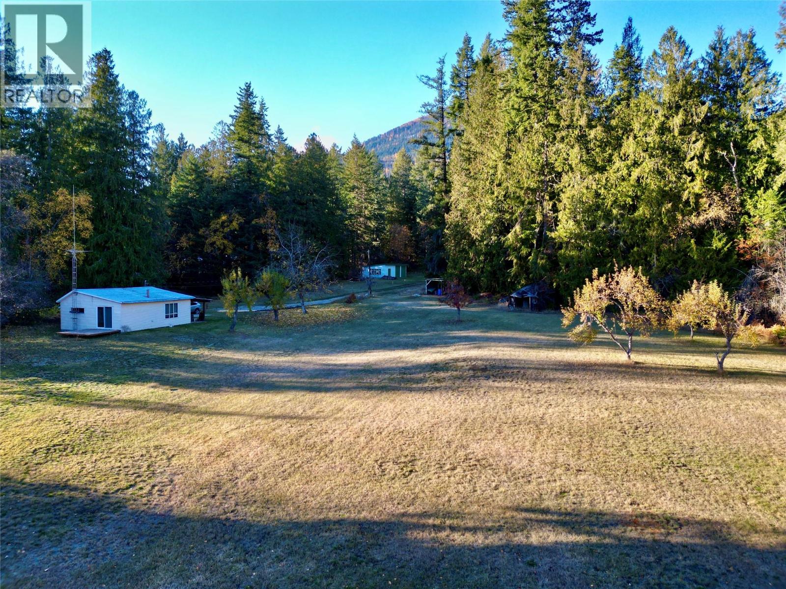 7096 Highway 3a Highway, Nelson, British Columbia  V1L 6R9 - Photo 40 - 10368780