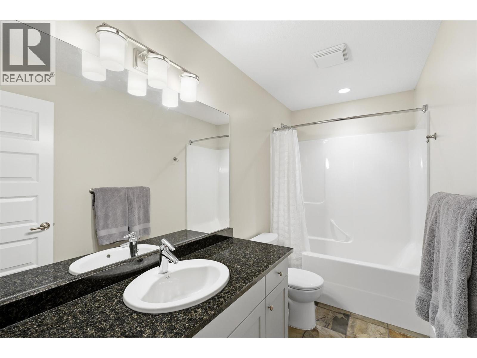 3950 Express Point Road Unit# 29, Scotch Creek, British Columbia  V0E 1M5 - Photo 37 - 10368752