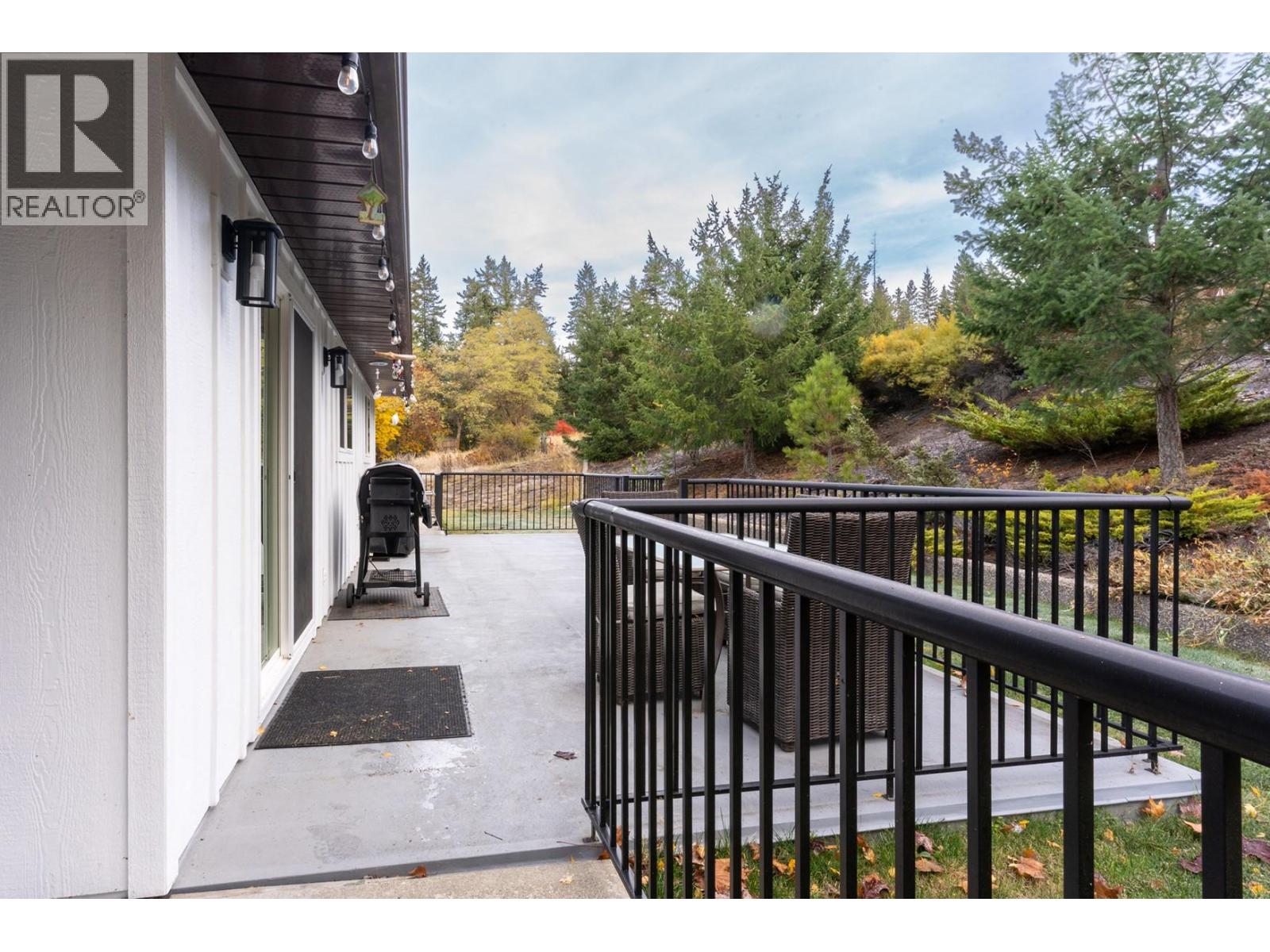 5633 Day Road, Vernon, British Columbia  V1B 3J5 - Photo 50 - 10368864