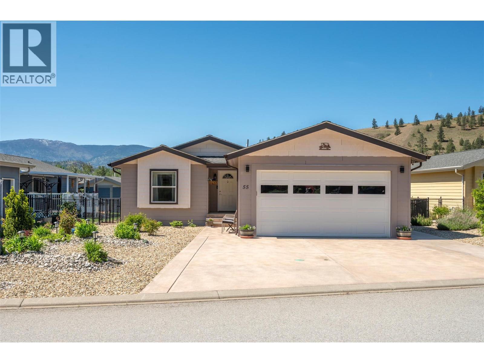 8300 Gallagher Lake Frontage Road Unit# 55, Oliver, British Columbia  V0H 1T2 - Photo 1 - 10368922