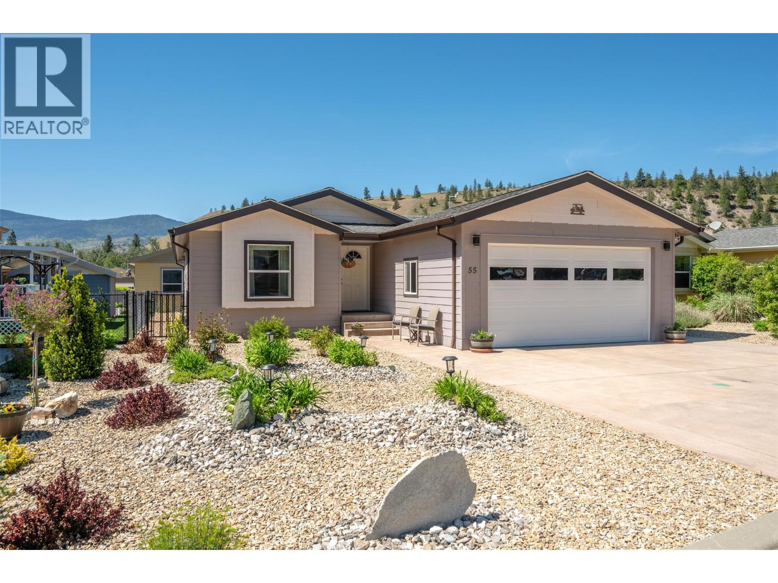 8300 Gallagher Lake Frontage Road Unit# 55, Oliver, British Columbia  V0H 1T2 - Photo 2 - 10368922