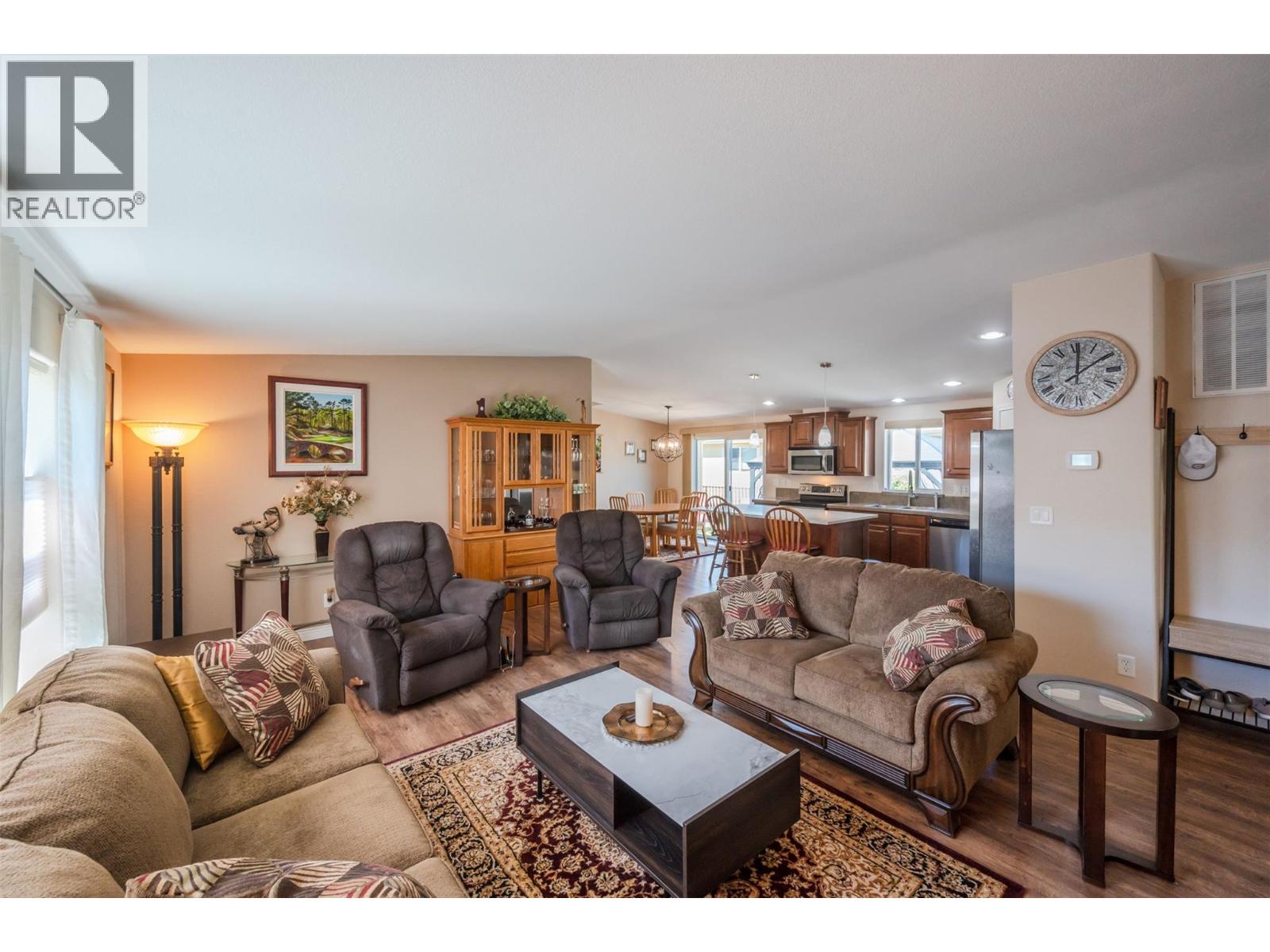 8300 Gallagher Lake Frontage Road Unit# 55, Oliver, British Columbia  V0H 1T2 - Photo 5 - 10368922